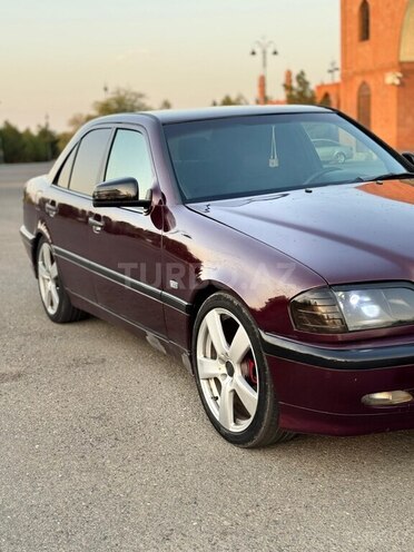 Mercedes C 180 1997, 480,586 km - 1.8 л - Samux