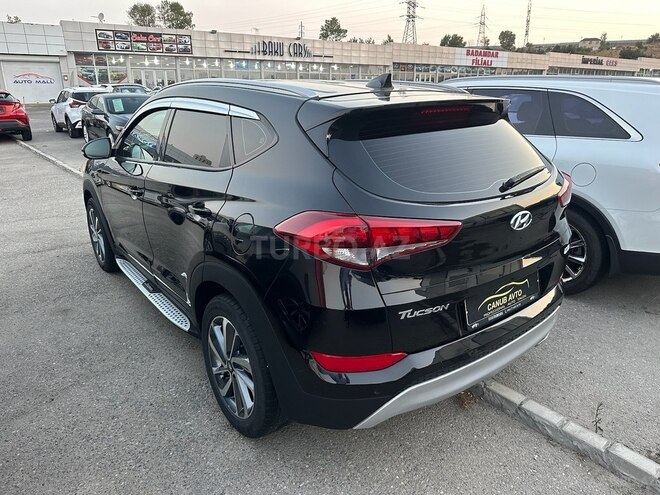 Hyundai Tucson 2017, 201,000 km - 1.7 л - Bakı