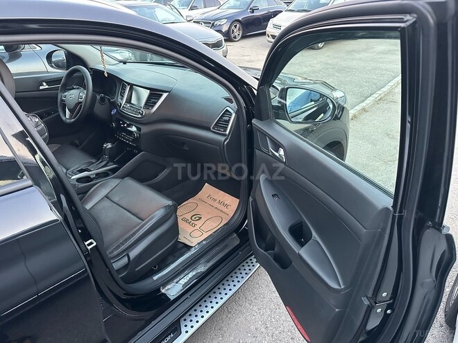Hyundai Tucson 2017, 201,000 km - 1.7 л - Bakı