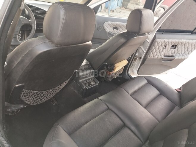 BMW 320 1998, 300,000 km - 2.0 л - Şirvan