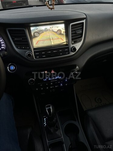 Hyundai Tucson 2017, 201,000 km - 1.7 л - Bakı