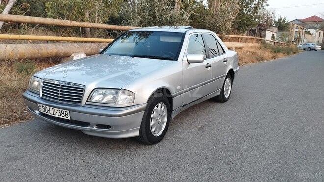 Mercedes C 220 1999, 355,844 km - 2.2 л - Bakı