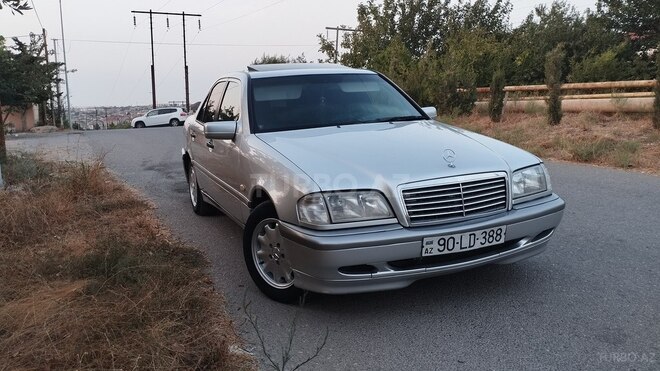Mercedes C 220 1999, 355,844 km - 2.2 л - Bakı