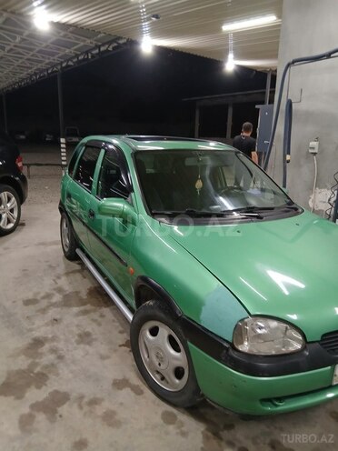 Opel Corsa 1998, 235,000 km - 1.2 l - Gəncə