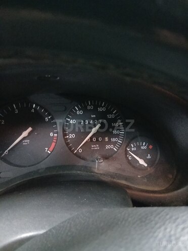 Opel Corsa 1998, 235,000 km - 1.2 l - Gəncə