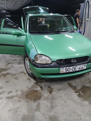 Opel Corsa 1998, 235,000 km - 1.2 l - Gəncə