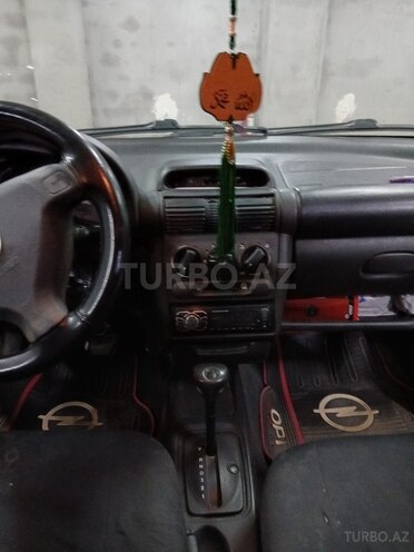 Opel Corsa 1998, 235,000 km - 1.2 l - Gəncə