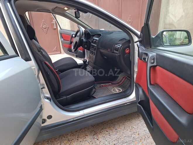 Opel Astra 2002, 265,000 km - 1.6 l - Bakı