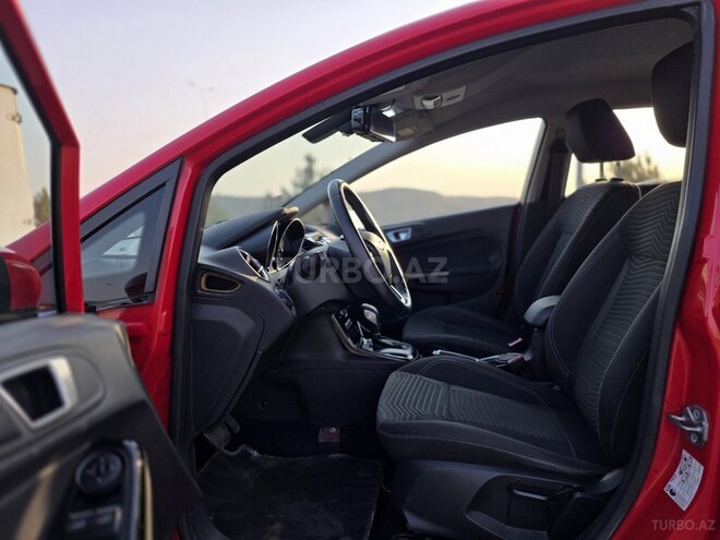 Ford Fiesta 2014, 28,000 km - 1.6 l - Bakı