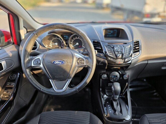 Ford Fiesta 2014, 28,000 km - 1.6 l - Bakı