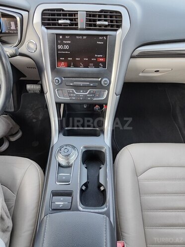 Ford Fusion (North America) 2017, 193,277 km - 2.0 l - Bakı