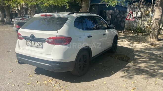 Brilliance  2013, 345,000 km - 1.6 l - Bakı