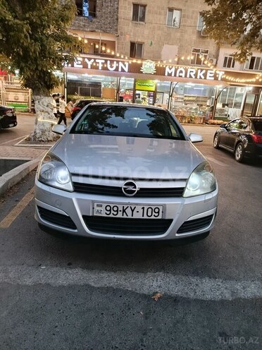 Opel Astra 2004, 372,000 km - 1.4 l - Göyçay