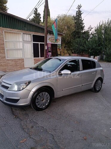 Opel Astra 2004, 372,000 km - 1.4 l - Göyçay