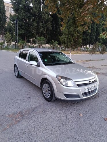 Opel Astra 2004, 372,000 km - 1.4 l - Göyçay