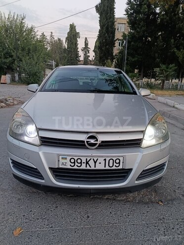Opel Astra 2004, 372,000 km - 1.4 l - Göyçay
