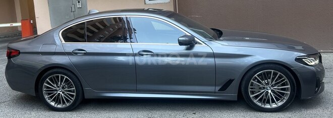 BMW 530 2018, 129,500 km - 2.0 l - Bakı