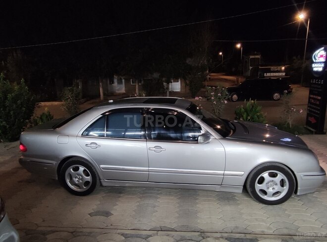 Mercedes E 240 1999, 350,000 km - 2.6 л - Bakı