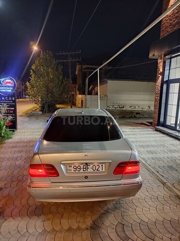 Mercedes E 240 1999, 350,000 km - 2.6 л - Bakı