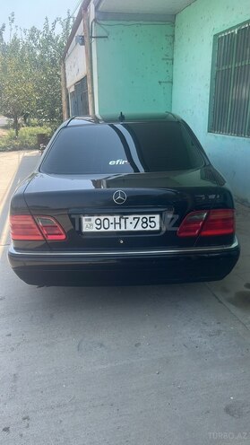 Mercedes E 240 1998, 334,250 km - 2.4 l - İmişli