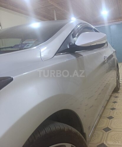 Hyundai Elantra 2015, 193,000 km - 1.8 л - Gəncə