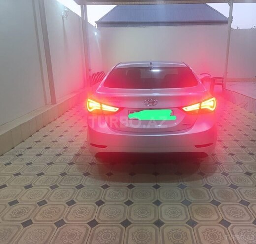 Hyundai Elantra 2015, 193,000 km - 1.8 л - Gəncə