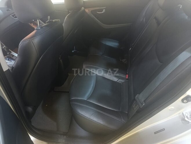 Hyundai Elantra 2015, 193,000 km - 1.8 л - Gəncə