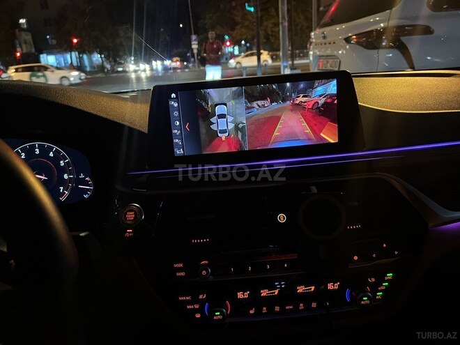 BMW 530 2018, 129,500 km - 2.0 l - Bakı