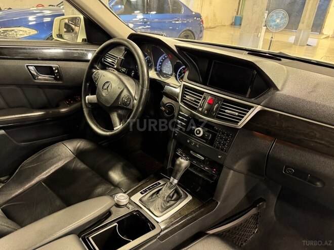 Mercedes E 220 2009, 360,000 km - 2.2 л - Bakı
