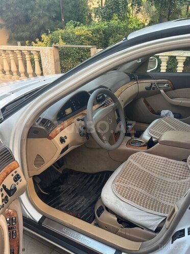 Mercedes S 320 2001, 445,200 km - 3.2 l - Bakı
