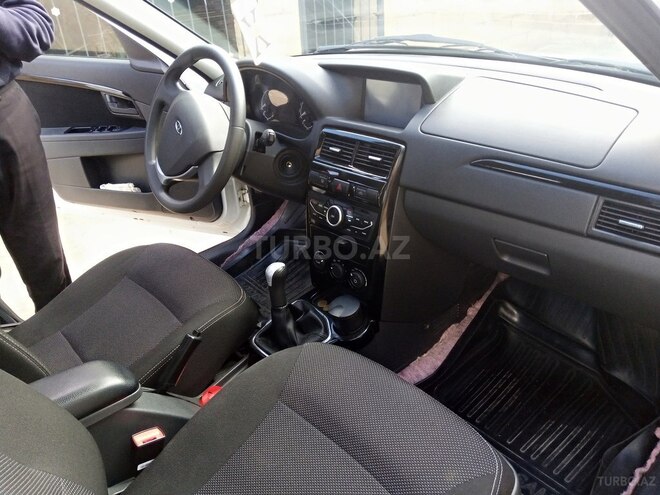 LADA (VAZ) Priora 2017, 15,000 km - 1.6 l - Şamaxı