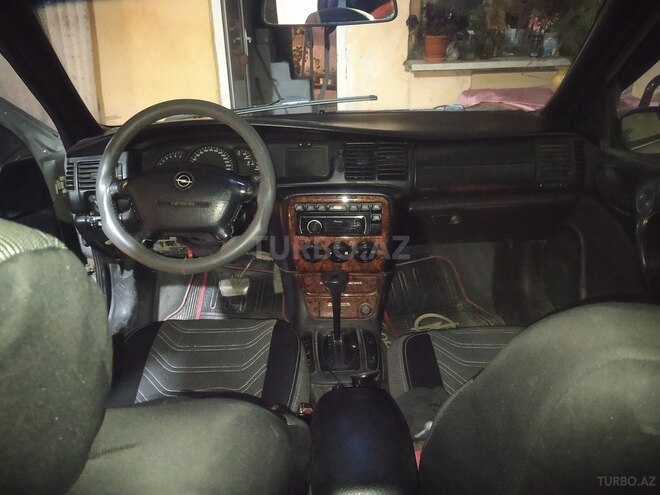 Opel Vectra 1996, 276,000 km - 2.0 l - Sumqayıt