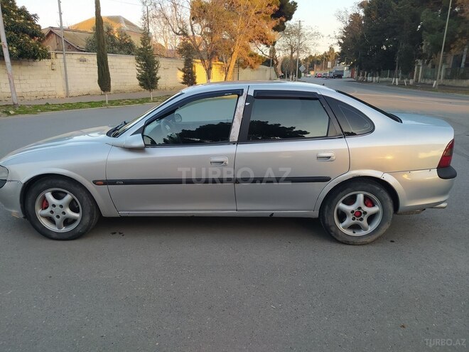 Opel Vectra 1996, 276,000 km - 2.0 l - Sumqayıt