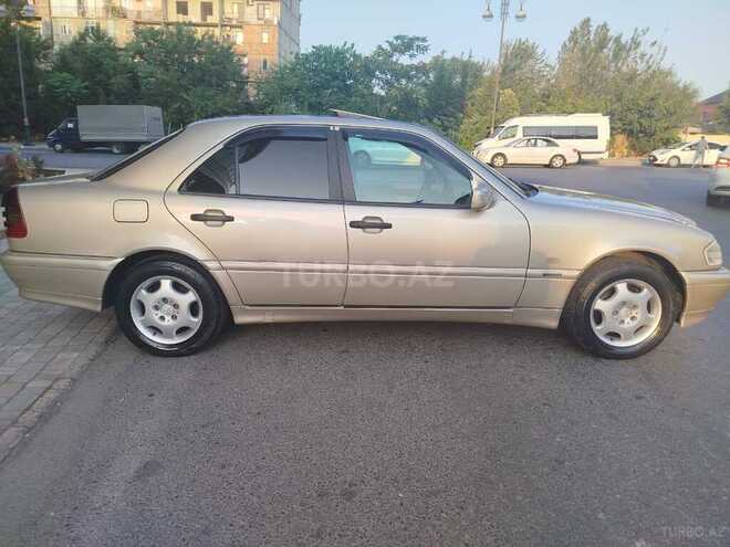 Mercedes C 220 1999, 423,382 km - 2.2 l - Bakı