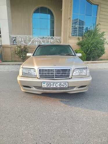 Mercedes C 220 1999, 423,382 km - 2.2 l - Bakı