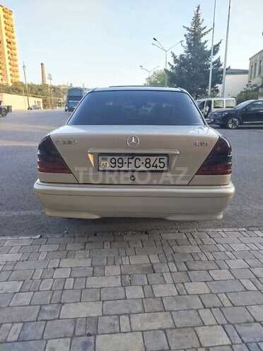 Mercedes C 220 1999, 423,382 km - 2.2 l - Bakı