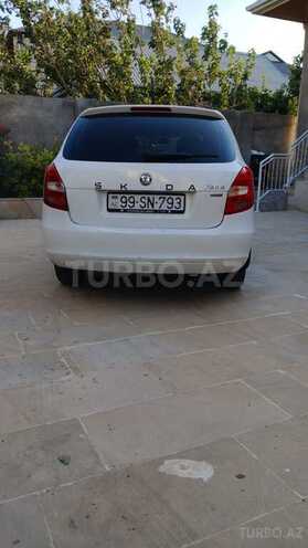 Skoda Fabia 2012, 300,000 km - 1.2 l - Bakı