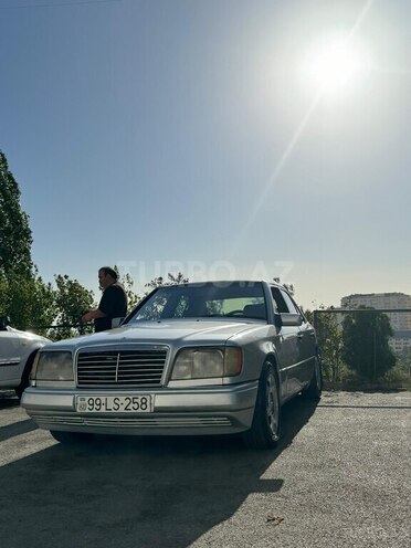 Mercedes E 250 1994, 458,231 km - 2.5 l - Bakı
