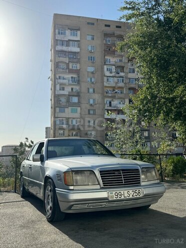 Mercedes E 250 1994, 458,231 km - 2.5 l - Bakı