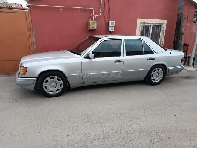 Mercedes E 250 1994, 458,231 km - 2.5 l - Bakı