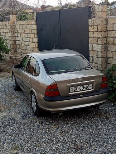 Opel Vectra 1996, 132,043 km - 1.6 l - Sumqayıt