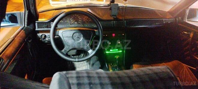 Mercedes E 250 1994, 458,231 km - 2.5 l - Bakı