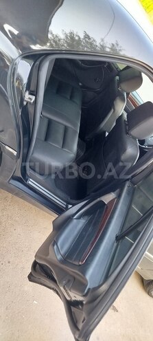 Mercedes C 220 2000, 45,680 km - 2.2 l - Sabirabad