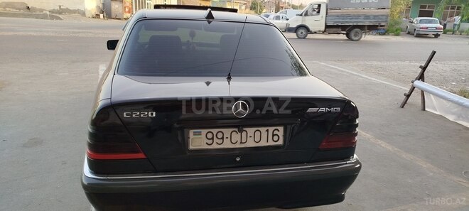 Mercedes C 220 2000, 45,680 km - 2.2 l - Sabirabad