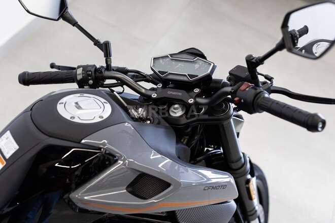 CFMOTO 250 NK-5