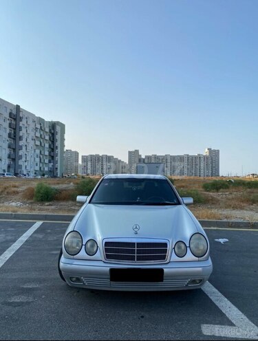 Mercedes E 230 1997, 381,000 km - 2.3 l - Bakı