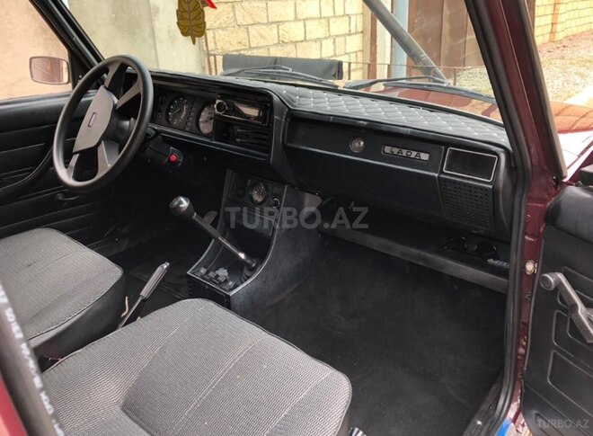 LADA (VAZ) 2107 2006, 35,500 km - 1.6 л - Quba