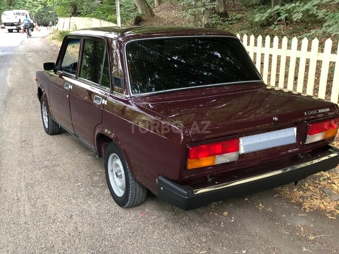 LADA (VAZ) 2107 2006, 35,500 km - 1.6 л - Quba