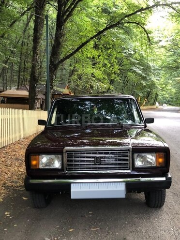 LADA (VAZ) 2107 2006, 35,500 km - 1.6 л - Quba