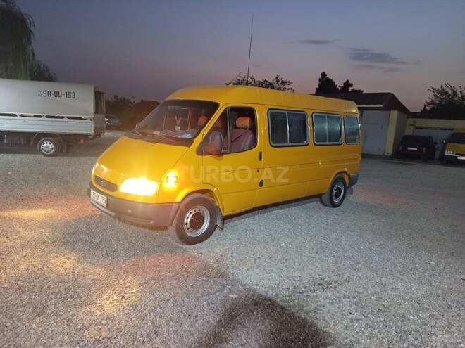 Ford Transit 1995, 140,000 km - 2.5 l - Salyan